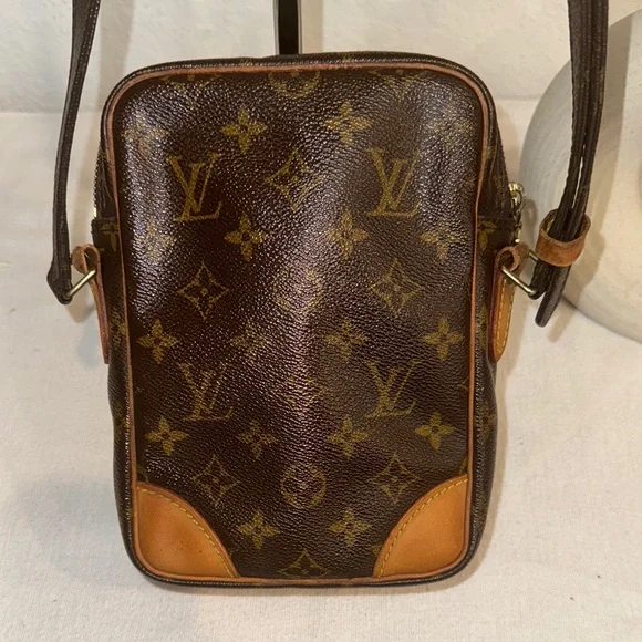 Authentic Louis Vuitton Brown Leather Amazon Bag + Certificate of Authenticity - Picture 5 of 12